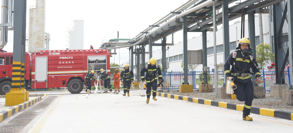 全國消防日·鷹游力量｜專職消防隊筑牢企業(yè)安全“防火墻”